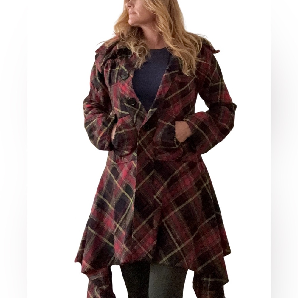 Tartan Plaid Women's Wool Blend Swing Coat Medium A Line Dark Academia Red Black